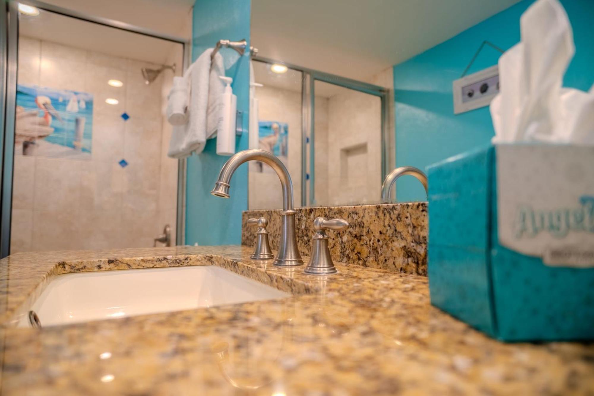Herons Haven Coastal Elegance With Pool Access 223 South Padre Island Exterior photo